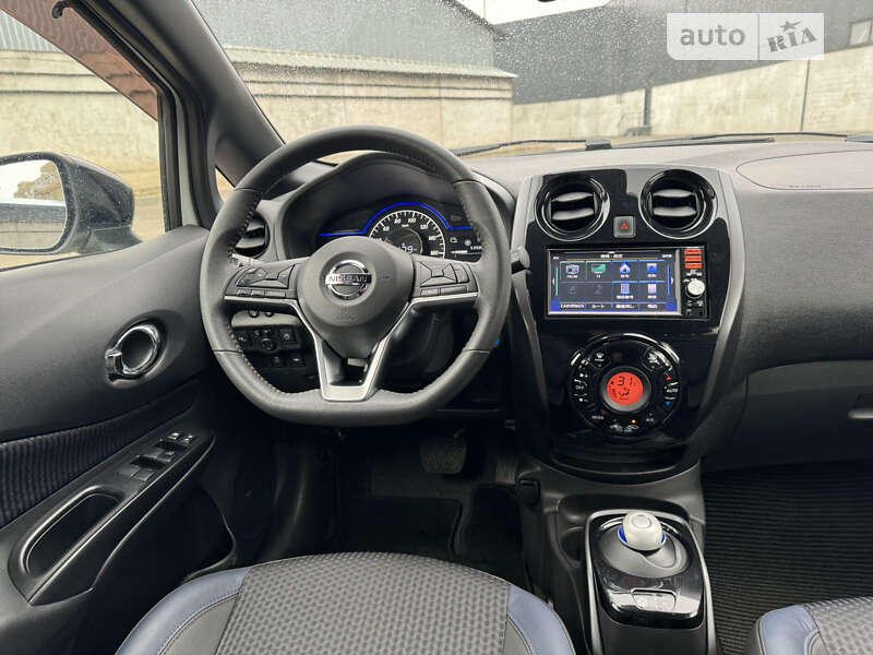 Хэтчбек Nissan Note 2018 в Киеве
