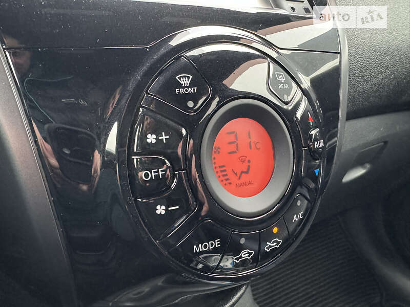 Хэтчбек Nissan Note 2018 в Киеве