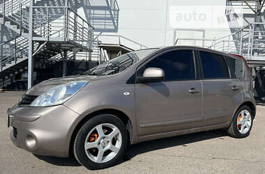 Хэтчбек Nissan Note 2010 в Одессе