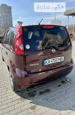 Хэтчбек Nissan Note 2012 в Киеве