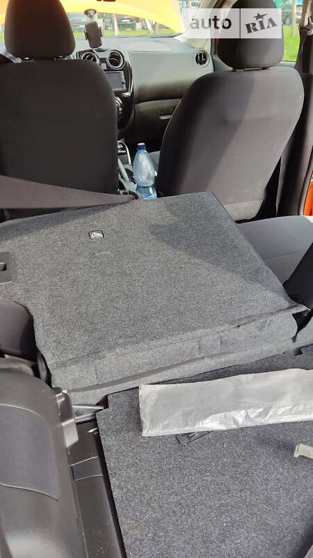 Хэтчбек Nissan Note 2017 в Сваляве