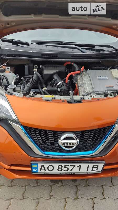 Хэтчбек Nissan Note 2017 в Сваляве