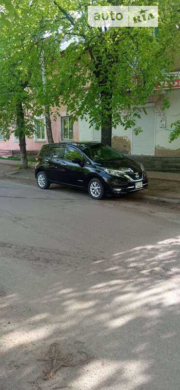 Хэтчбек Nissan Note 2018 в Шостке