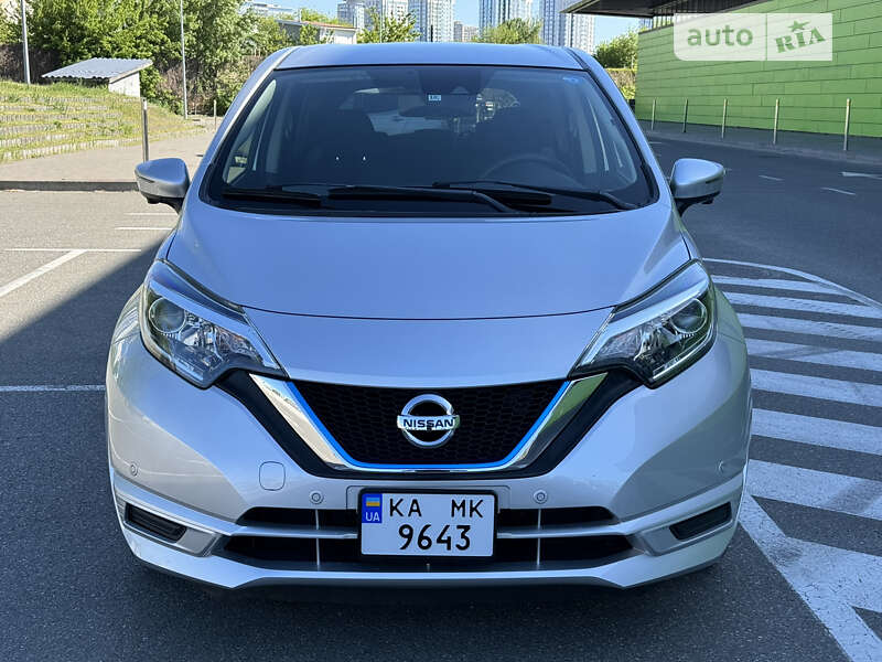 Хэтчбек Nissan Note 2018 в Киеве