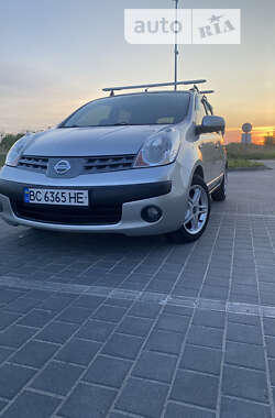 Хэтчбек Nissan Note 2006 в Львове