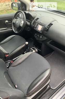 Хетчбек Nissan Note 2011 в Ужгороді