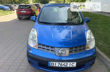 Хэтчбек Nissan Note 2006 в Полтаве