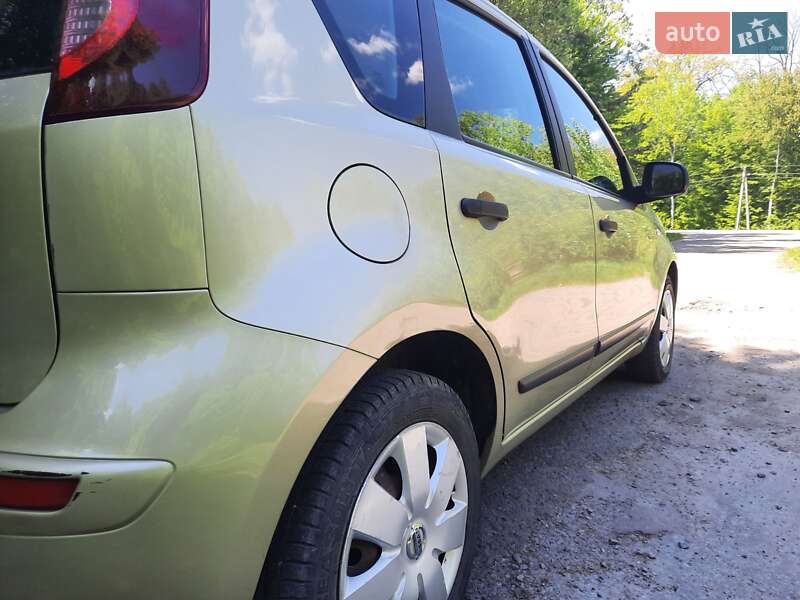 Хетчбек Nissan Note 2009 в Житомирі фото 13 Хетчбек Nissan Note 2009 в Житомирі