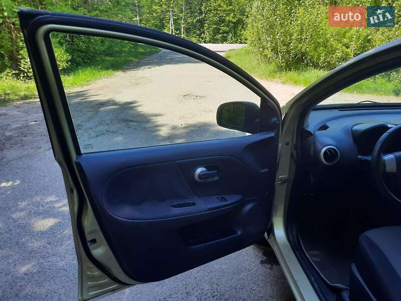 Хетчбек Nissan Note 2009 в Житомирі фото 19 Хетчбек Nissan Note 2009 в Житомирі