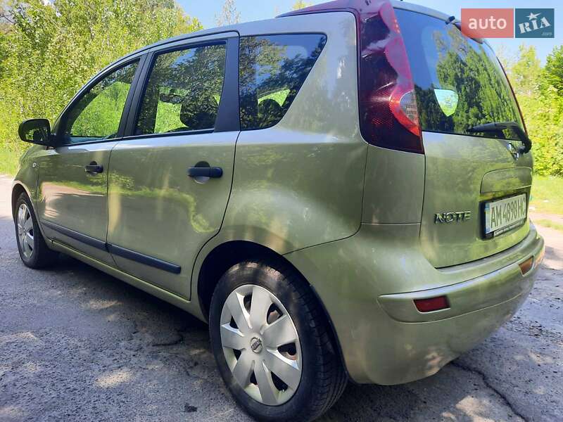 Хетчбек Nissan Note 2009 в Житомирі фото 9 Хетчбек Nissan Note 2009 в Житомирі