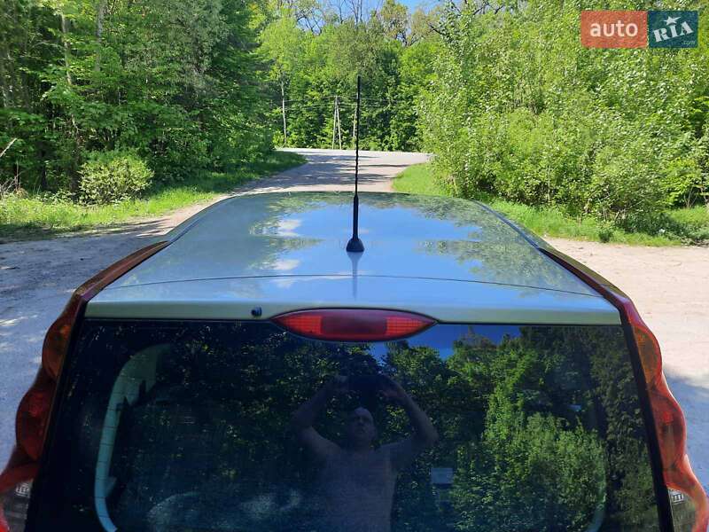 Хетчбек Nissan Note 2009 в Житомирі фото 16 Хетчбек Nissan Note 2009 в Житомирі