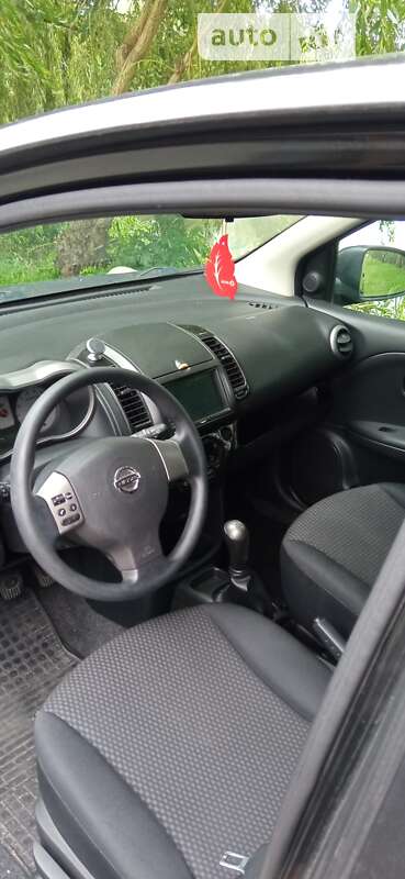 Хетчбек Nissan Note 2008 в Млиніві фото 4 Хетчбек Nissan Note 2008 в Млиніві