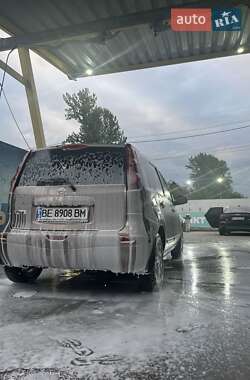 Хэтчбек Nissan Note 2012 в Бобрке