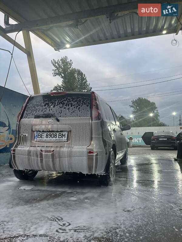 Хэтчбек Nissan Note 2012 в Бобрке