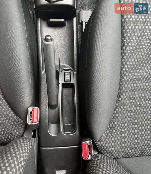Хэтчбек Nissan Note 2006 в Харькове фото 14 Хэтчбек Nissan Note 2006 в Харькове