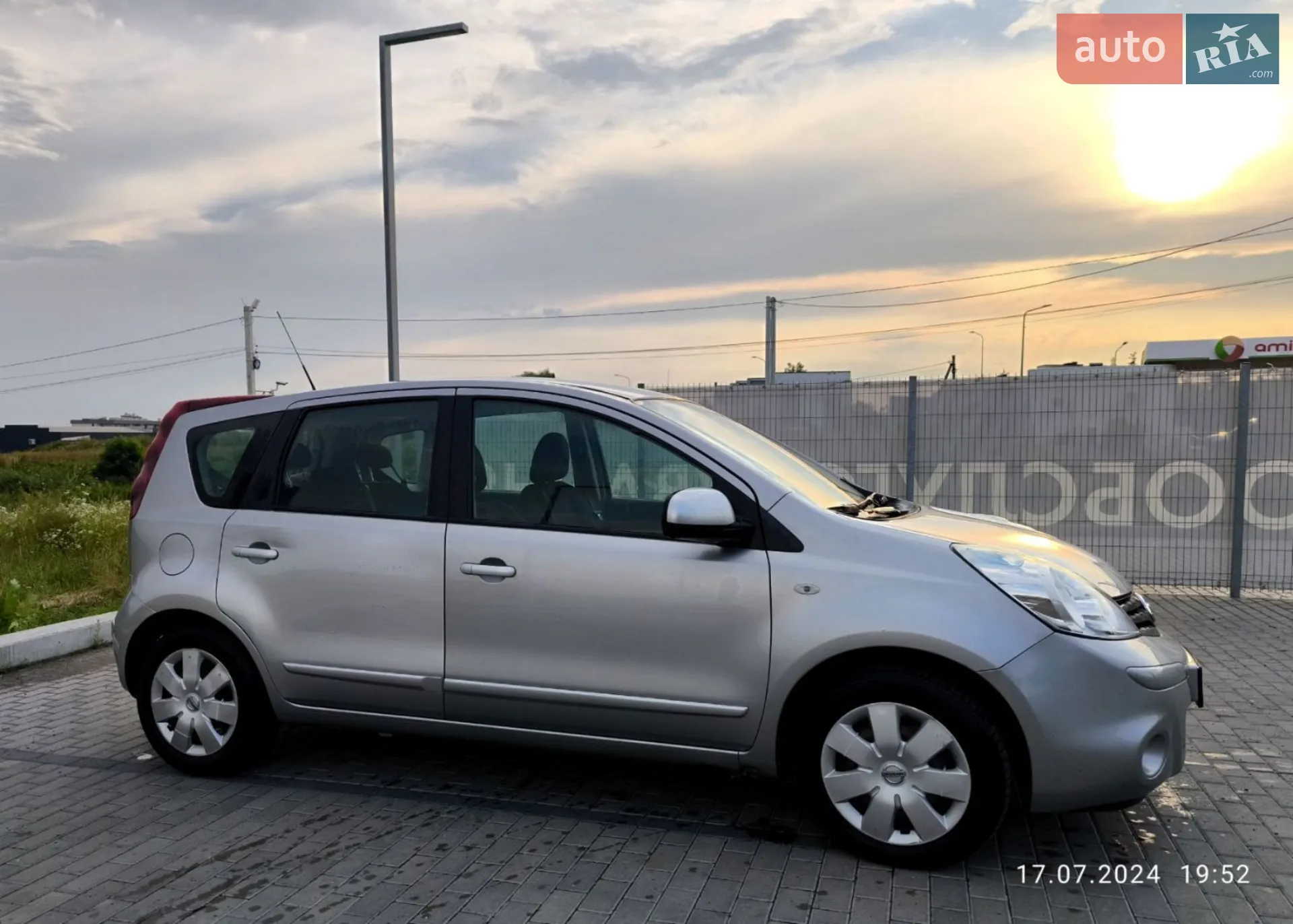 2010 Nissan Note - мініатюра 4