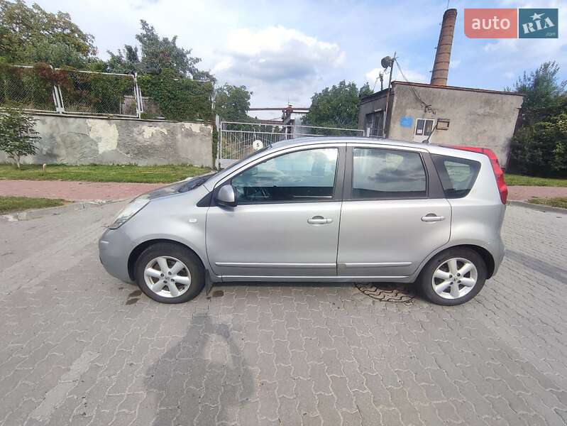 Хетчбек Nissan Note 2007 в Львові
