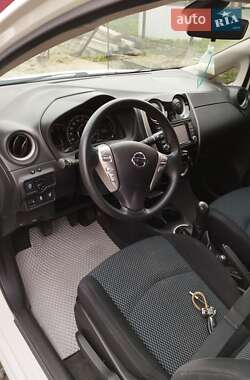 Хэтчбек Nissan Note 2013 в 