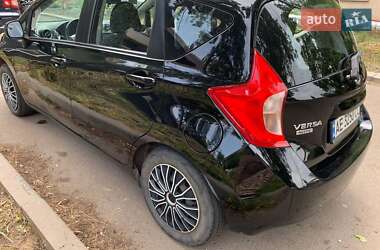 Хэтчбек Nissan Note 2013 в Кривом Роге