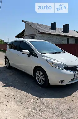 Nissan Note 2015