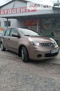 Хэтчбек Nissan Note 2008 в Виннице