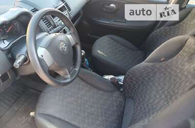 Хэтчбек Nissan Note 2008 в Конотопе