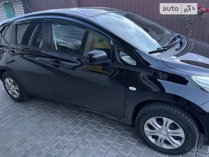 Хэтчбек Nissan Note 2012 в Кропивницком