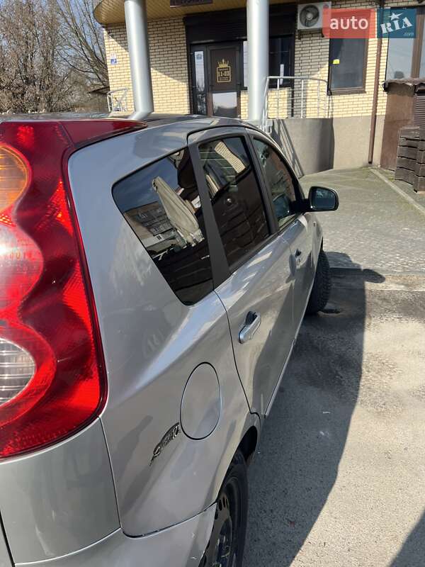 Хетчбек Nissan Note 2008 в Костопілі фото 4 Хетчбек Nissan Note 2008 в Костопілі