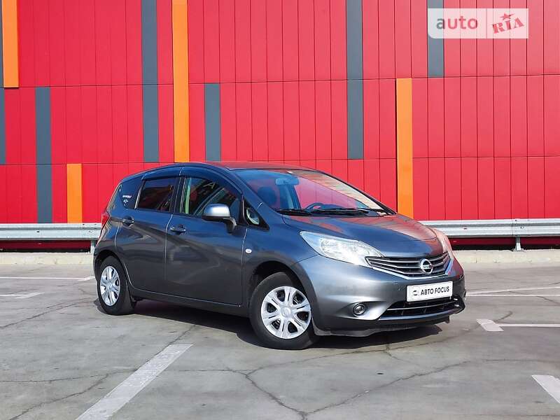 Хэтчбек Nissan Note 2012 в Киеве