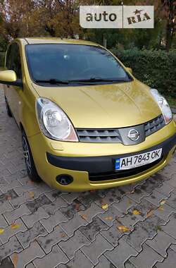 Хэтчбек Nissan Note 2006 в Черновцах