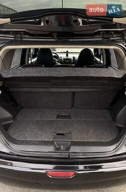Хэтчбек Nissan Note 2008 в 