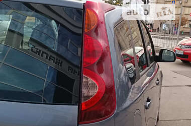 Хэтчбек Nissan Note 2009 в Харькове