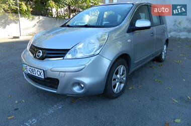 Хетчбек Nissan Note 2011 в Дніпрі