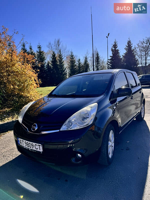 Хэтчбек Nissan Note 2009 в Богородчанах