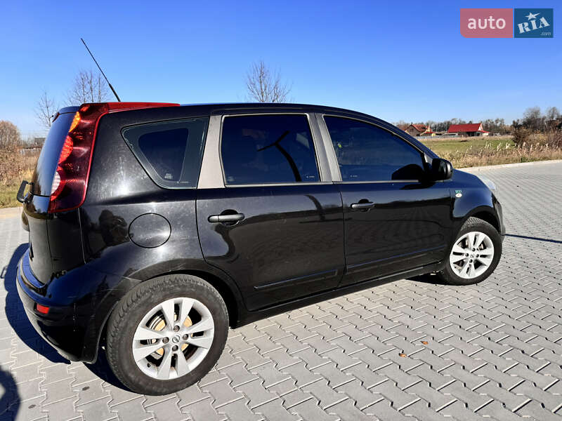 Хэтчбек Nissan Note 2009 в Богородчанах
