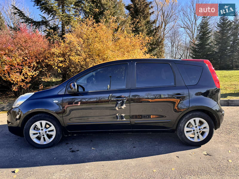 Хэтчбек Nissan Note 2009 в Богородчанах