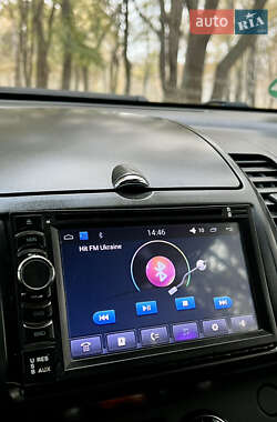 Хэтчбек Nissan Note 2006 в 