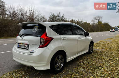 Хэтчбек Nissan Note 2013 в Доброславе