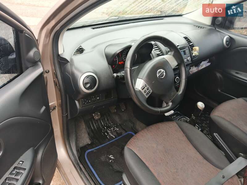 Хэтчбек Nissan Note 2011 в Овидиополе фото 6 Хэтчбек Nissan Note 2011 в Овидиополе