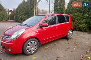 Хэтчбек Nissan Note 2008 в Киеве