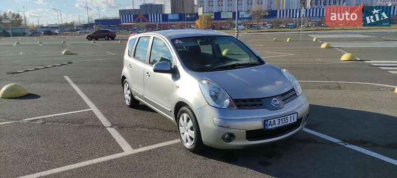 Хэтчбек Nissan Note 2008 в Трускавце
