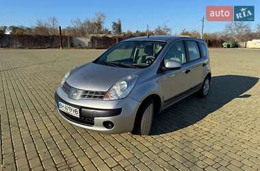 Хэтчбек Nissan Note 2006 в Одессе