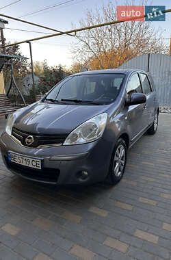 Хэтчбек Nissan Note 2009 в Врадиевке