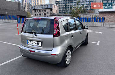 Хэтчбек Nissan Note 2011 в Чернигове