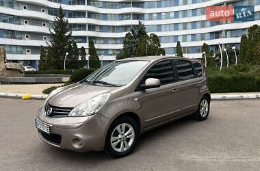 Хетчбек Nissan Note 2010 в Одесі