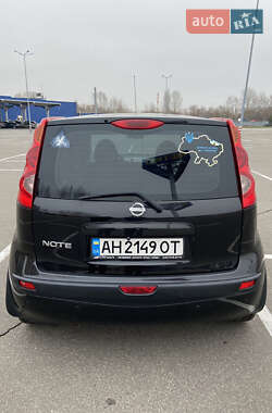 Хэтчбек Nissan Note 2007 в Киеве