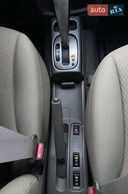 Хэтчбек Nissan Note 2007 в Киеве