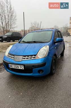 Хэтчбек Nissan Note 2007 в Полтаве