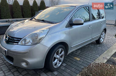 Хетчбек Nissan Note 2009 в Звягелі