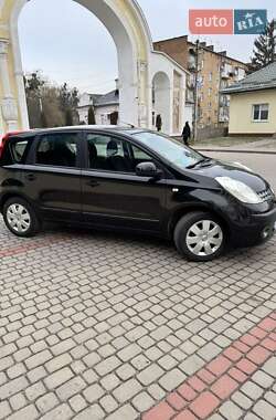 Хетчбек Nissan Note 2006 в Рівному